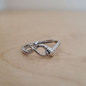 Snake Infinity Ring